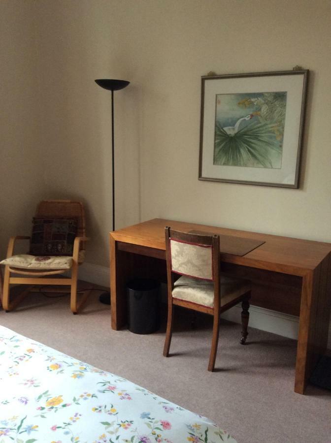 Number 18 Bed & Breakfast Edinburgh